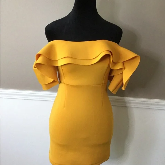 WinWin Strapless Mustard Dress - Picture 5 of 7
